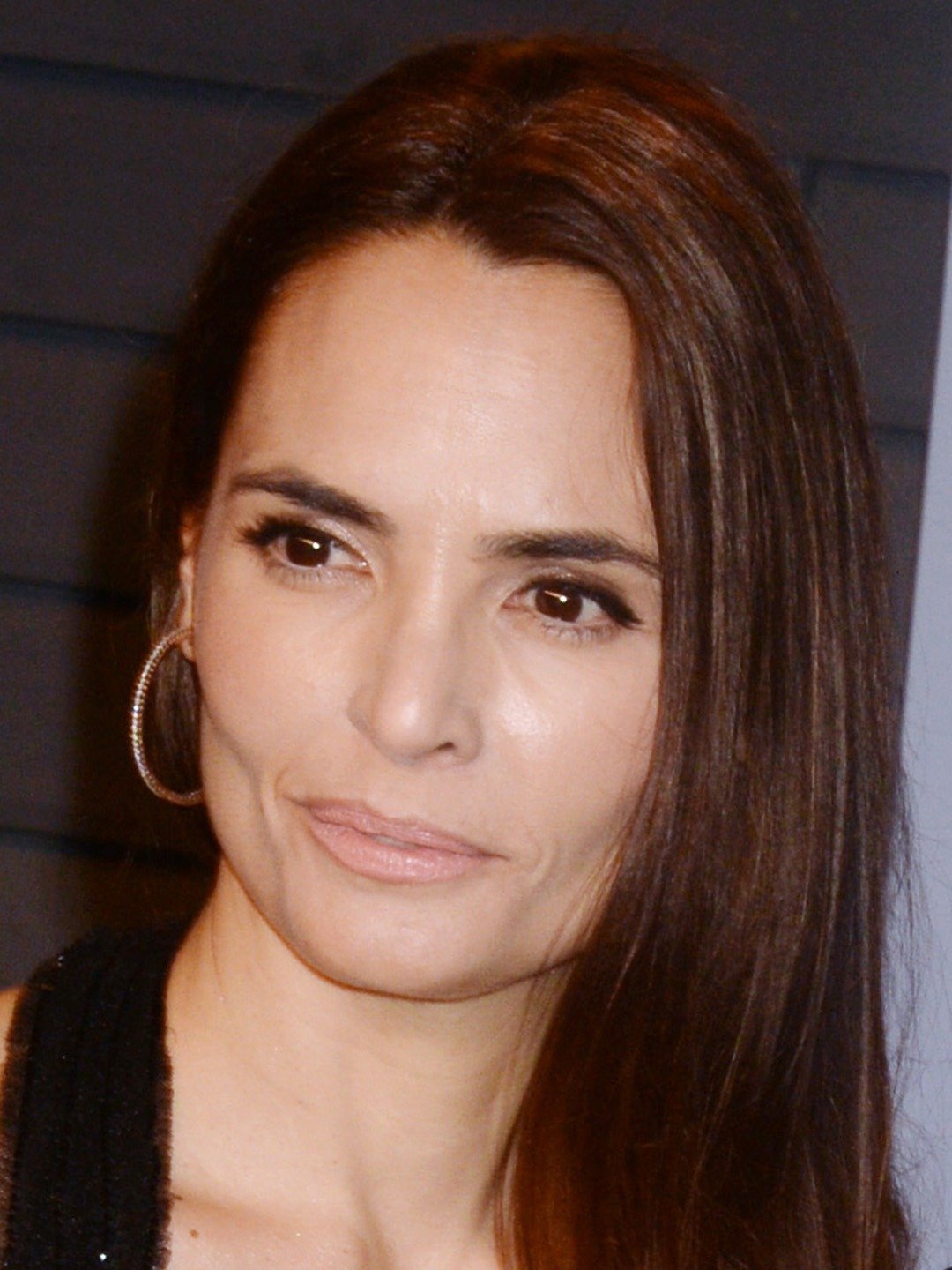 Talisa Soto Height